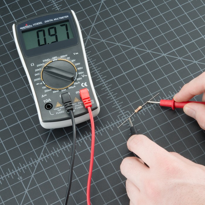 Measure multimeter resistor Cara mengukur resistor dengan multimeter analog